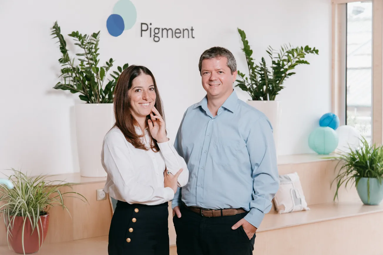 Pigment co-founders and co-CEOs: Eléonore Crespo and Romain Niccol.