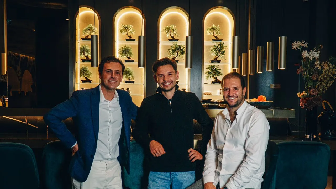 From left to right: CPTO David Ghouzi, COO and co-founder Timoteo Rouchon, and CEO and co-founder Yoann Benhacoun.