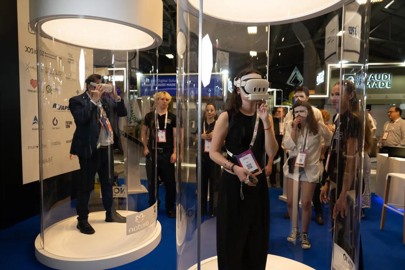 🇫🇷 VivaTech 2025: AI, Robots, and Quantum Dreams Run Wild In Paris