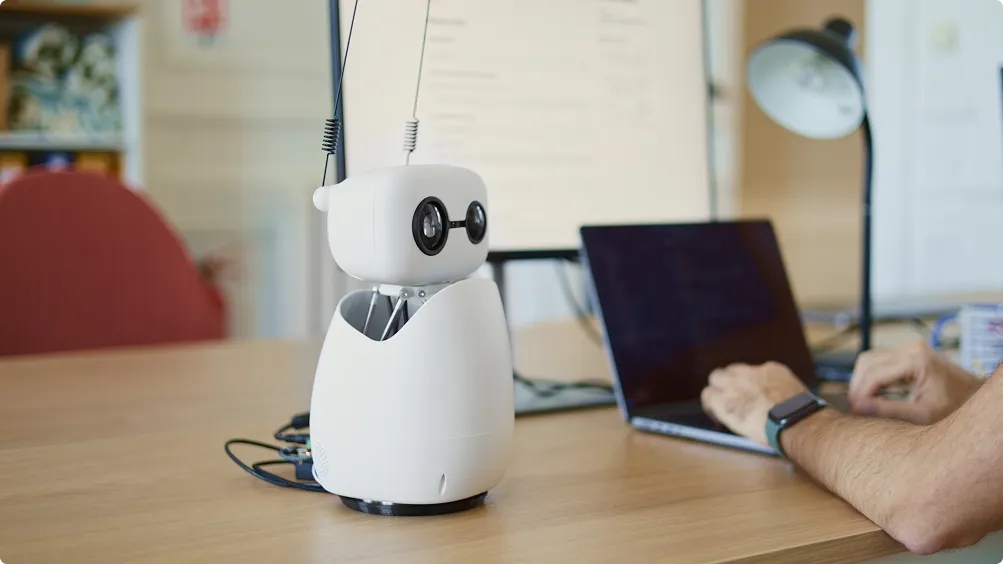 Hugging Face’s $299 Reachy Mini Signals A New Era In Personal Robotics